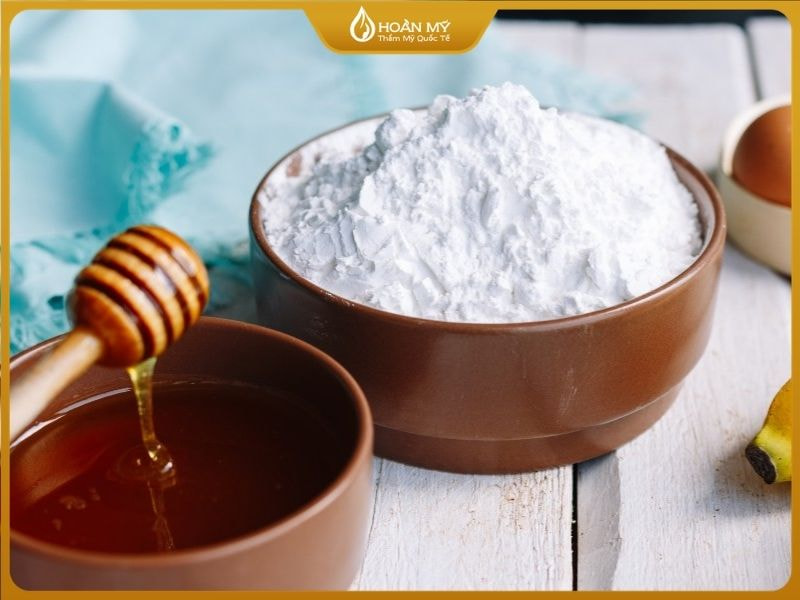 Bột mì kết hợp với mật ong dành cho những người da khô
