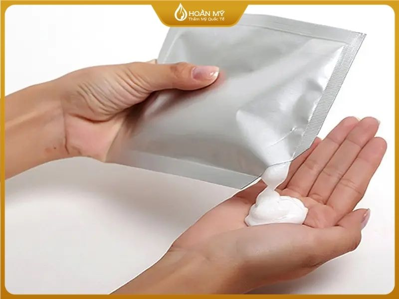 Tắm trắng khô là gì? Liệu có trắng lâu không hay chỉ là trắng ảo?