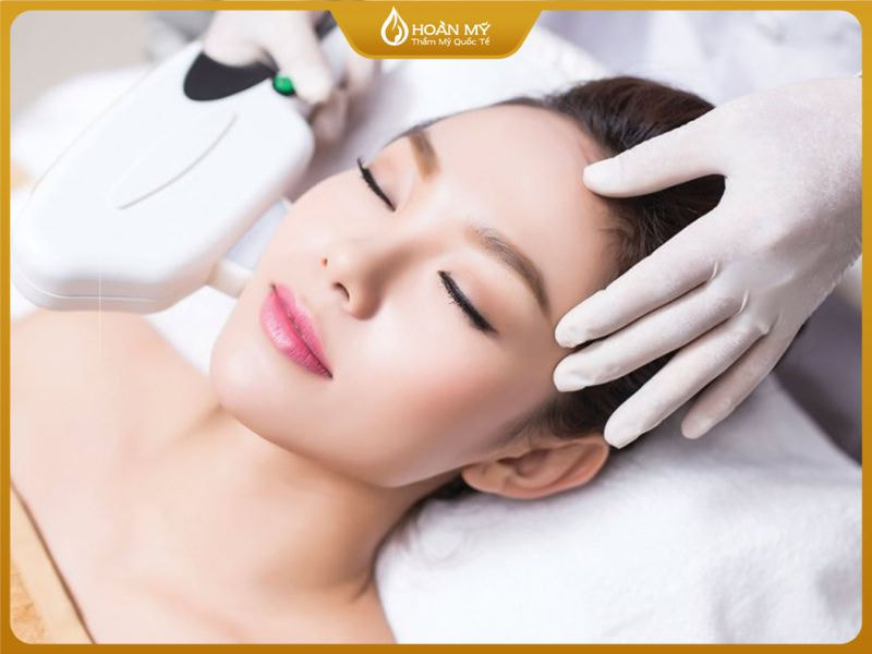 Với công nghệ điều trị hiện đại giúp cải thiện làn da khỏe mạnh và duy trì vẻ đẹp lâu dài